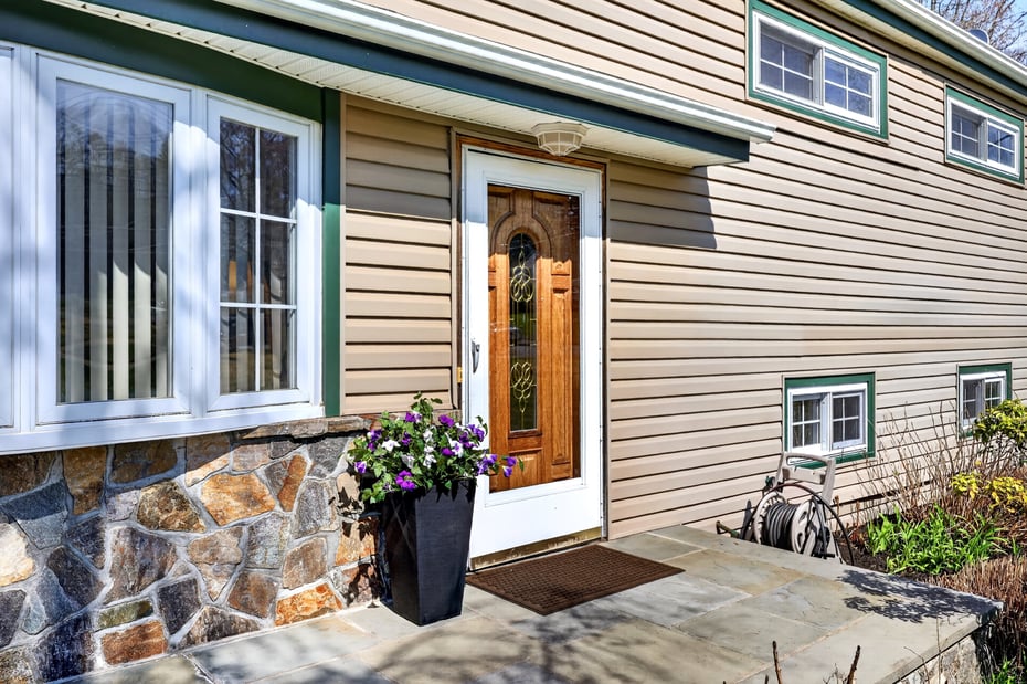 606 Washington Avenue Photo 3