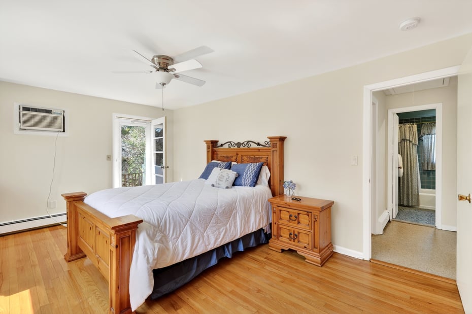 606 Washington Avenue Photo 15