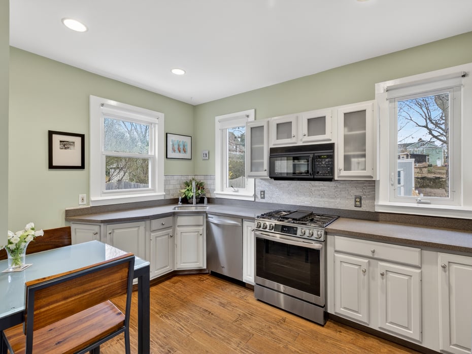 68 Ramsdell Street Photo 12