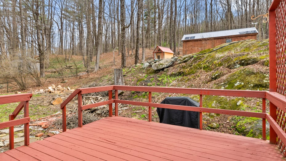 3186 Main St Photo 17