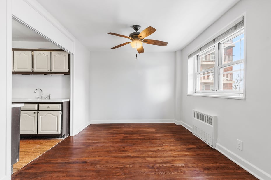 370 Westchester Avenue  #5C Photo 10