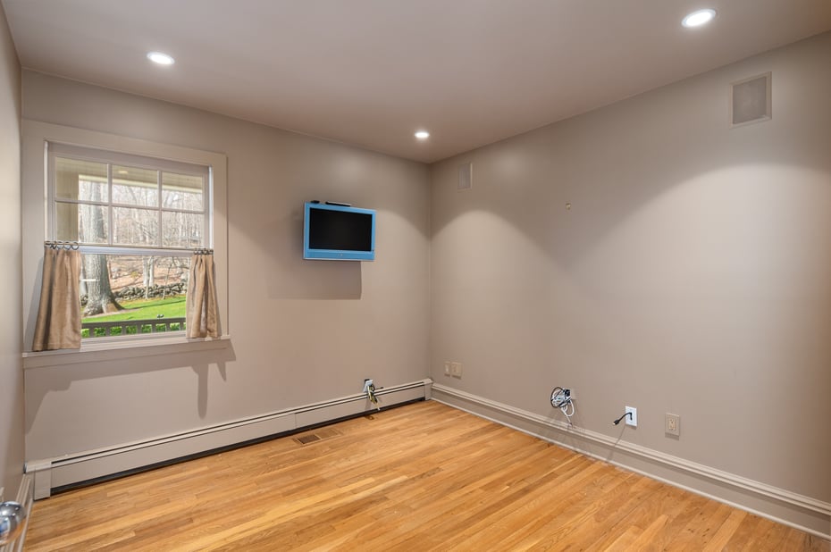 88 Bentwood Drive Photo 11