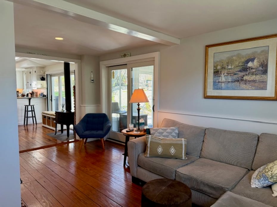 509 Boston Post Road Photo 14