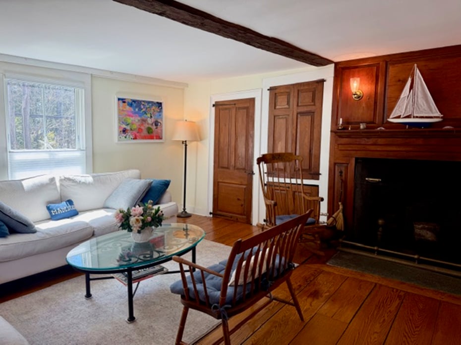 509 Boston Post Road Photo 21