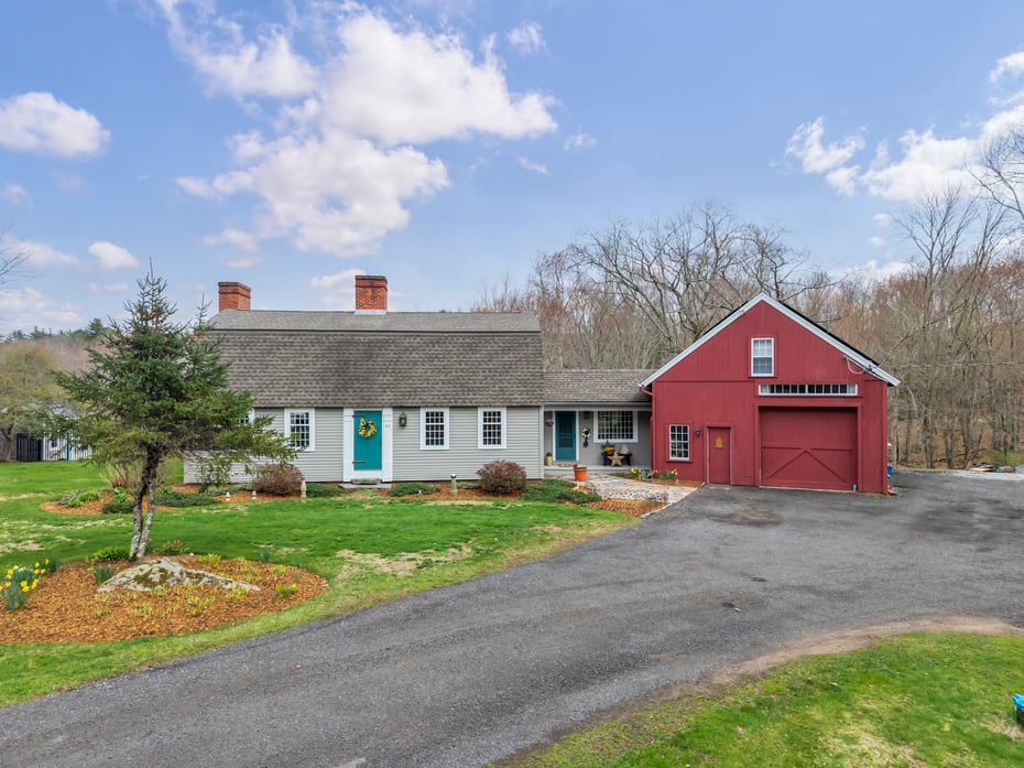 49 Upper Road Photo 1