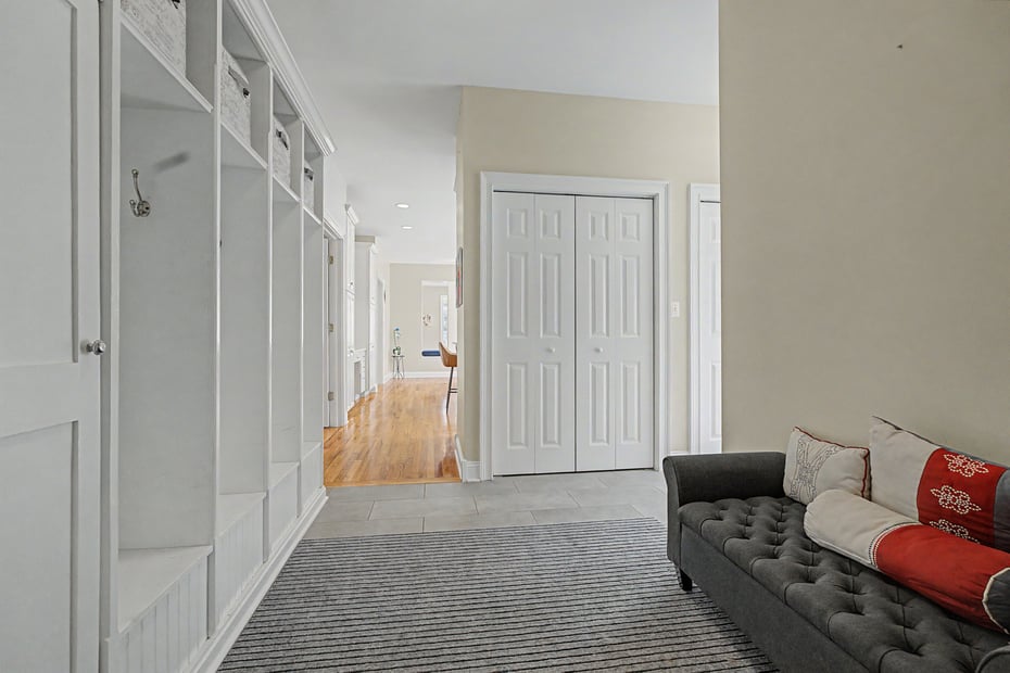 7 Caleb Court Photo 17