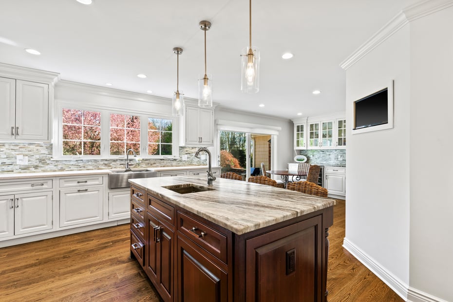 1 Redbrooke Place Photo 19