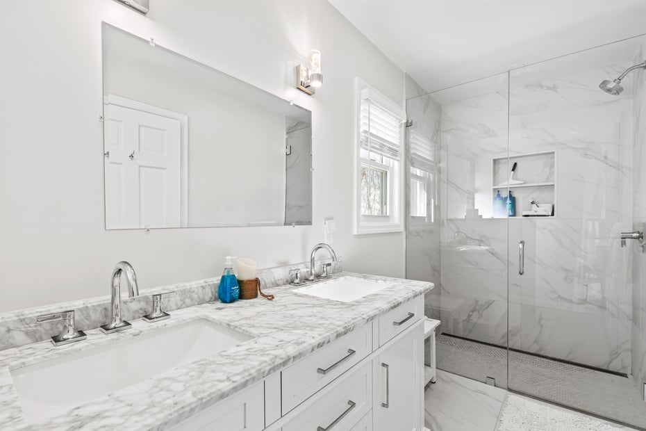 1 Redbrooke Place Photo 24