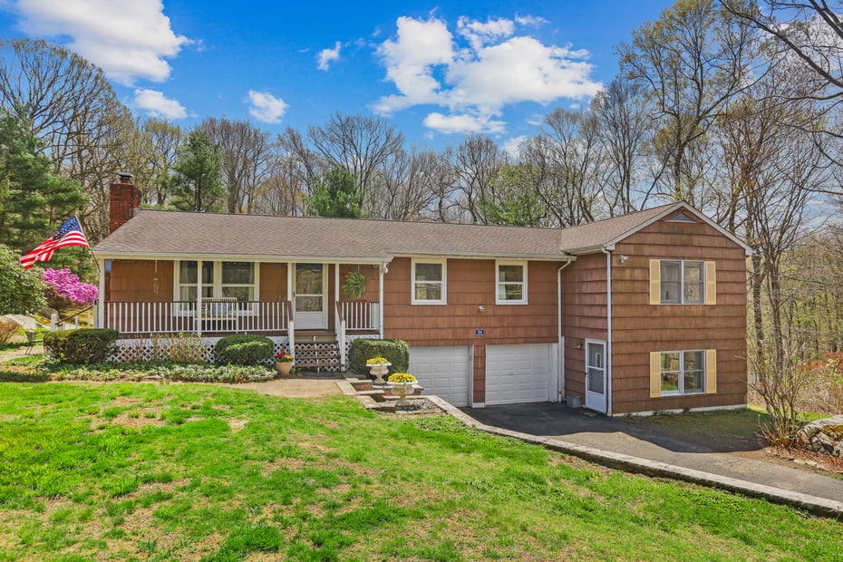 34 Glen Drive Photo 5