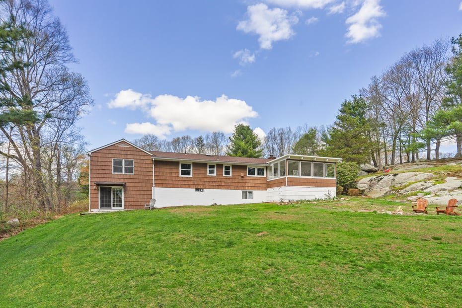34 Glen Drive Photo 14