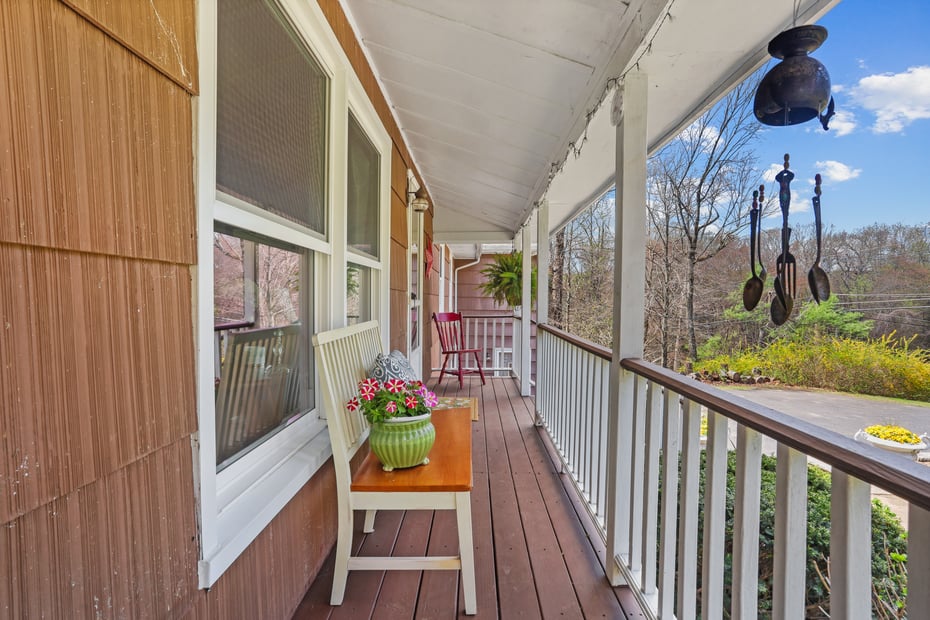 34 Glen Drive Photo 7
