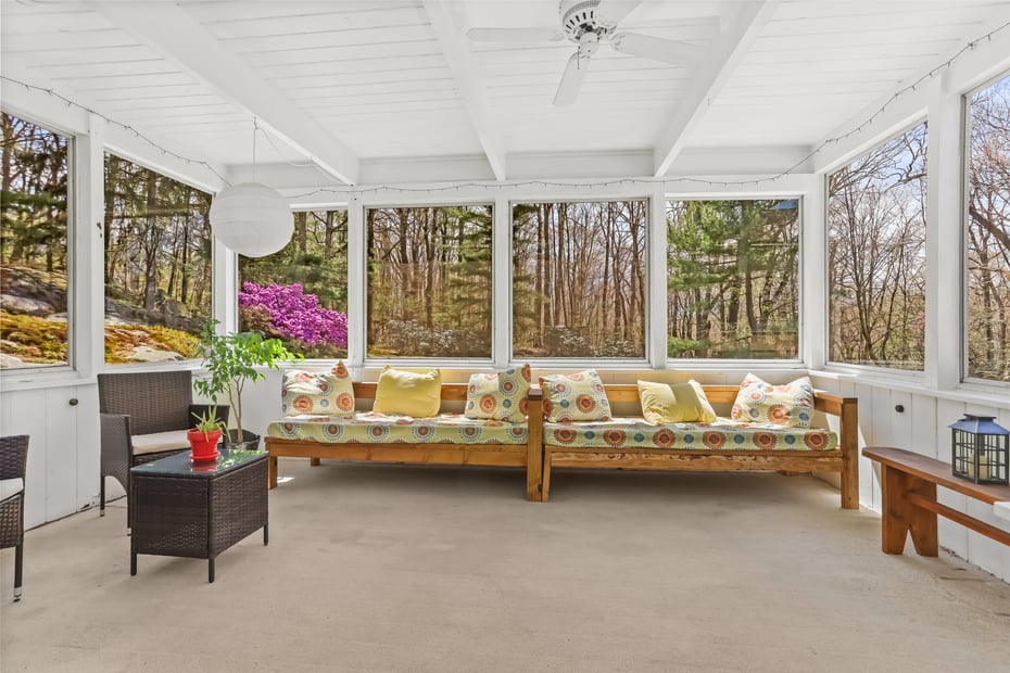 34 Glen Drive Photo 23