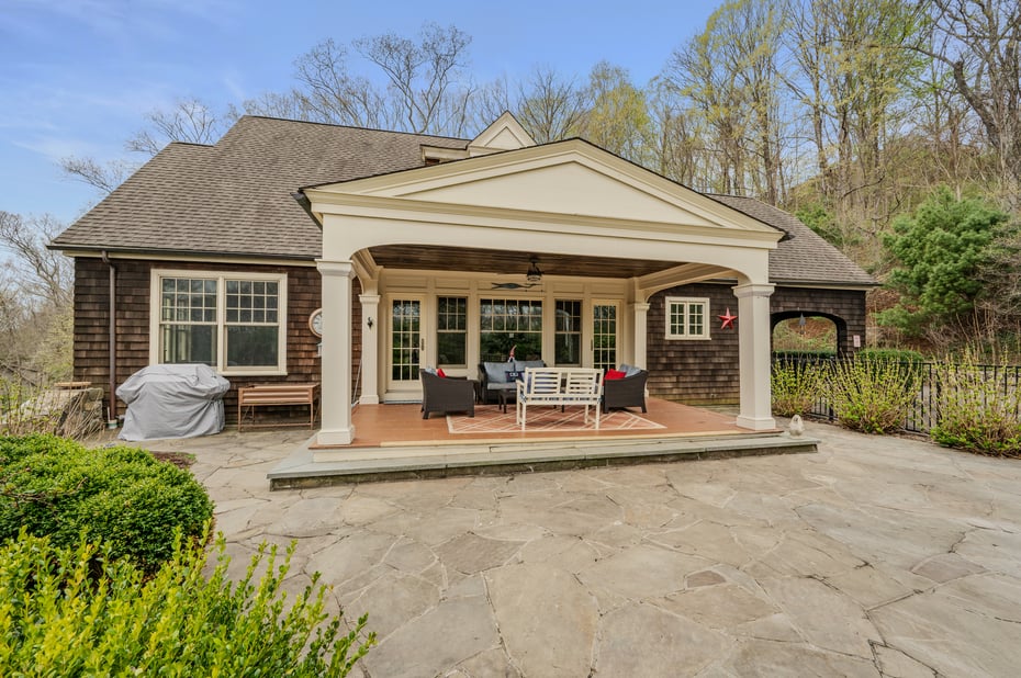 108 Westbrook Road Photo 5