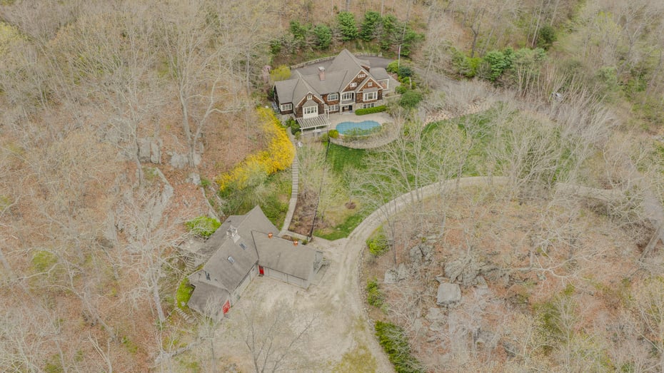 108 Westbrook Road Photo 8