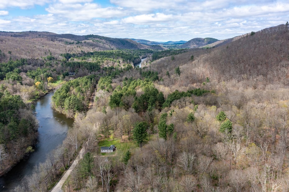 242 River Road Photo 21