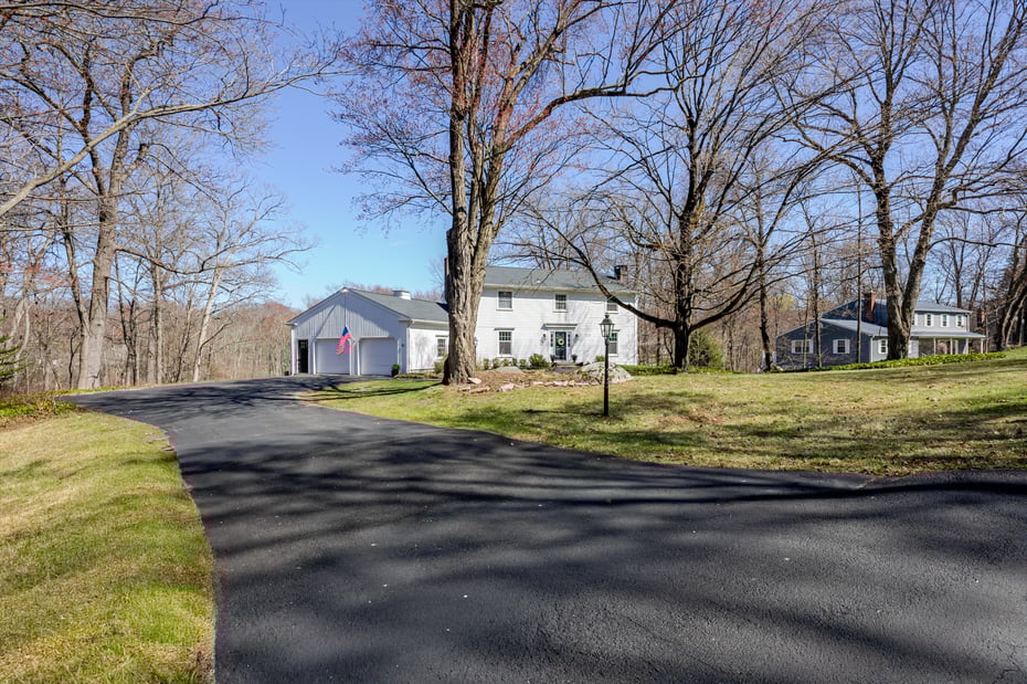 42 Wedgewood Drive Photo 2