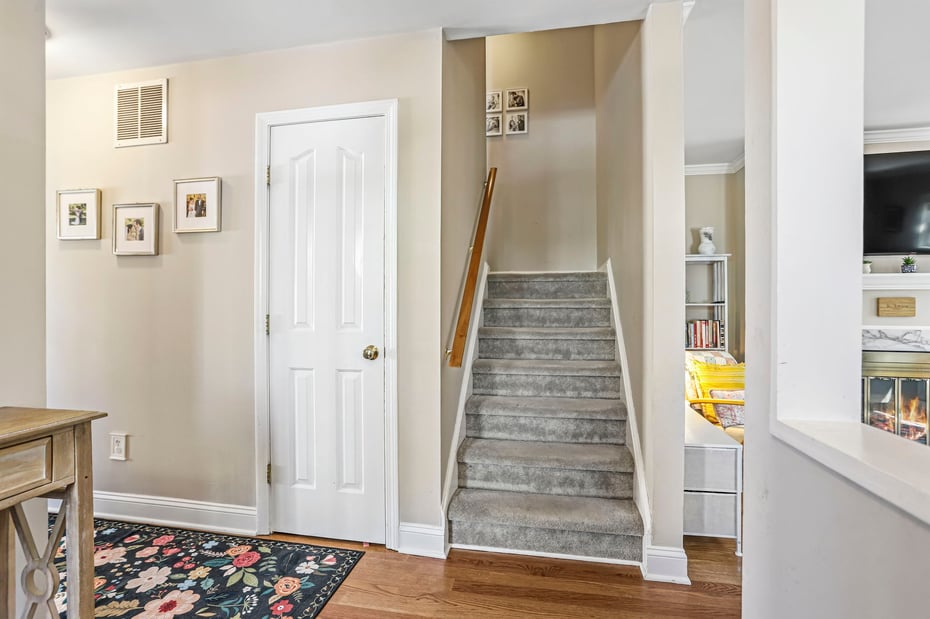 4 Seabreeze Avenue  #B Photo 6