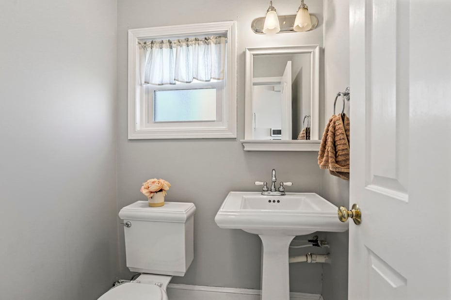 4 Seabreeze Avenue  #B Photo 10