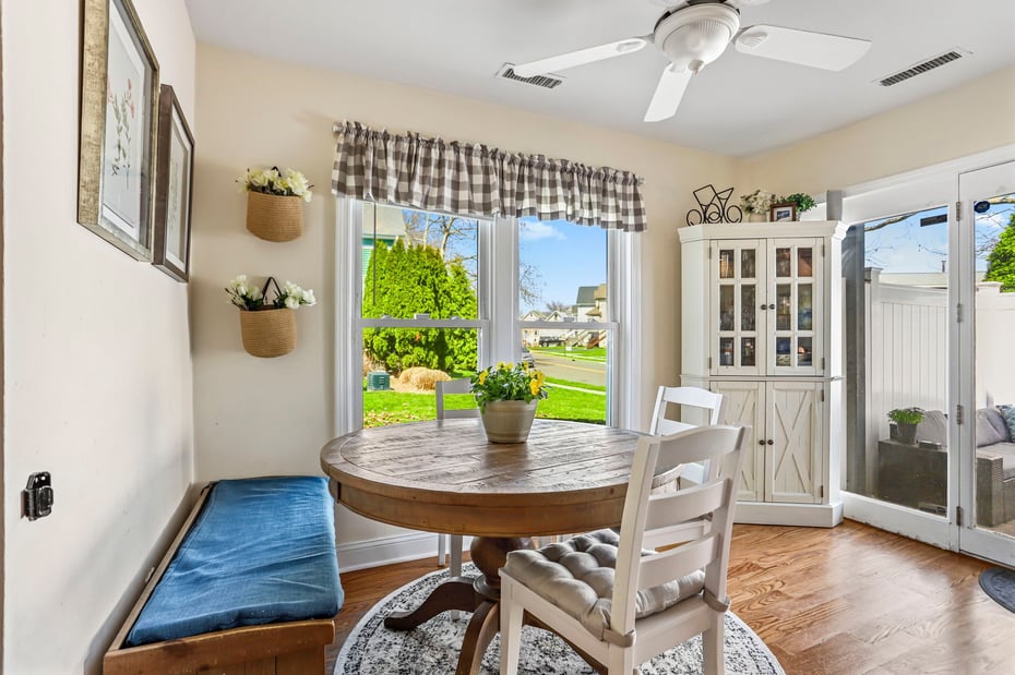 4 Seabreeze Avenue  #B Photo 17
