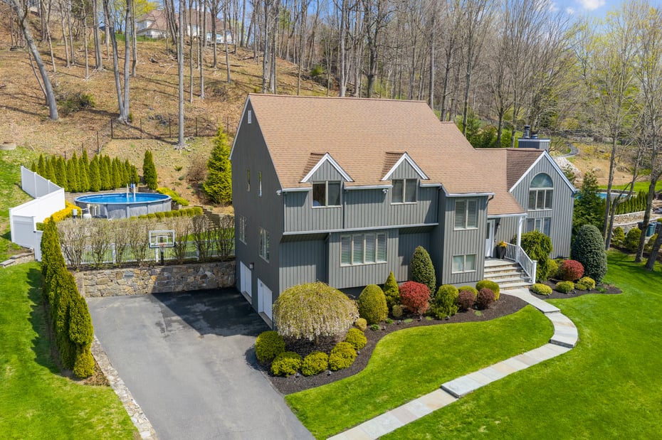 25 Pheasant Run Road Photo 2