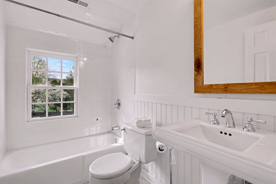 10 Cedar Lane Photo 20