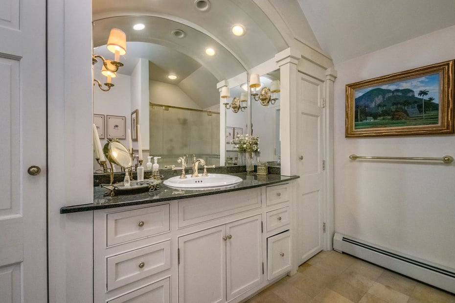 84 Johnsons Point Road Photo 38