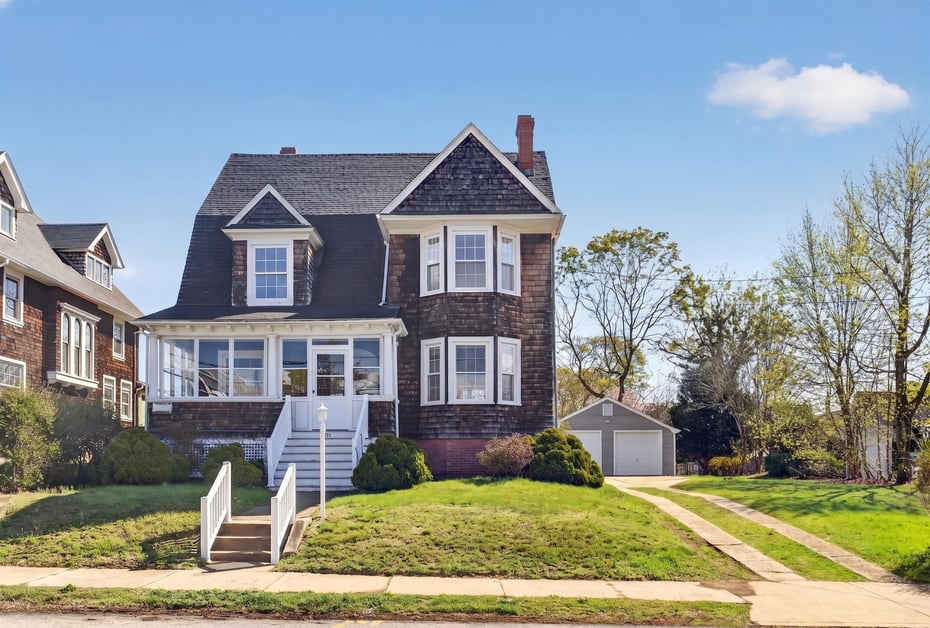 314 Ocean Avenue Photo 1