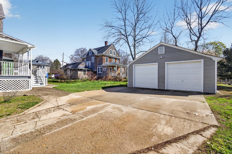 314 Ocean Avenue Photo 9