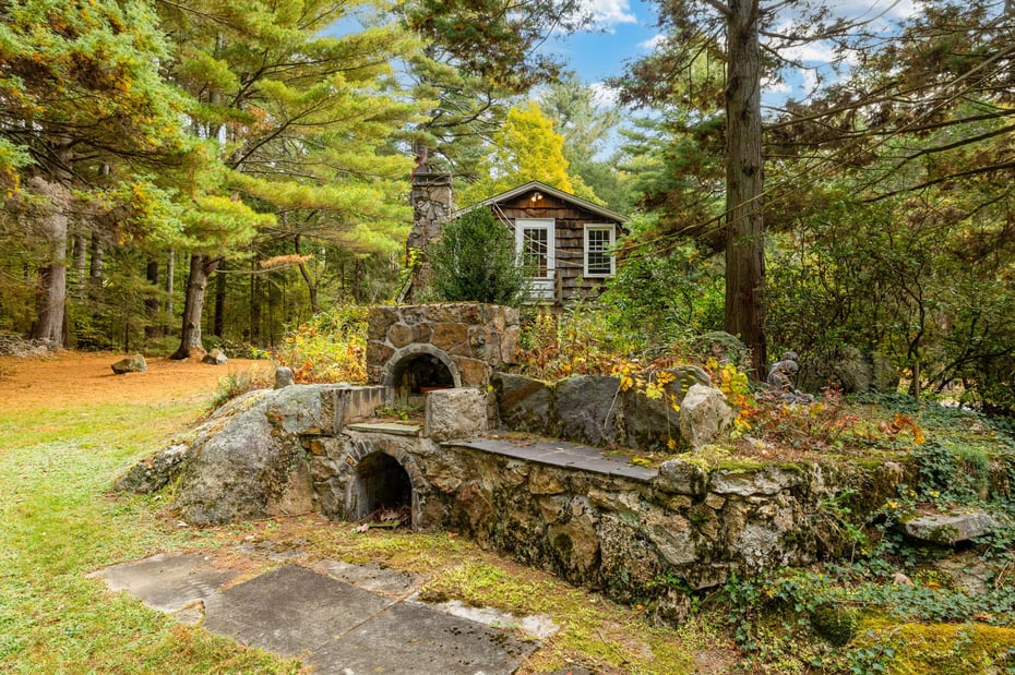 418 Plymouth Road Photo 6