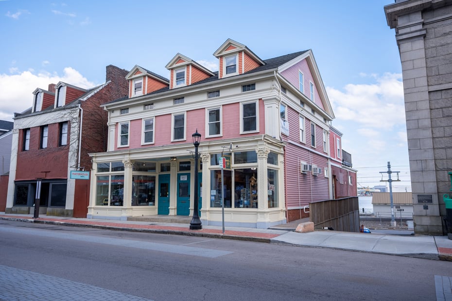 138 Bank Street  #2B Photo 1