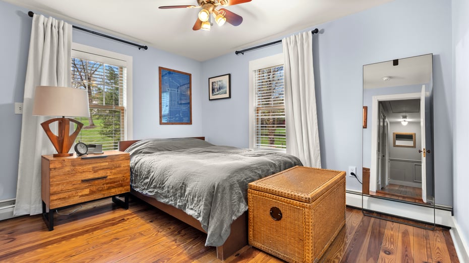 11 Lawton St Photo 23