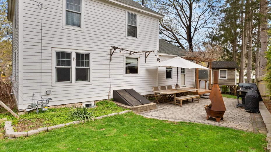 11 Lawton St Photo 30