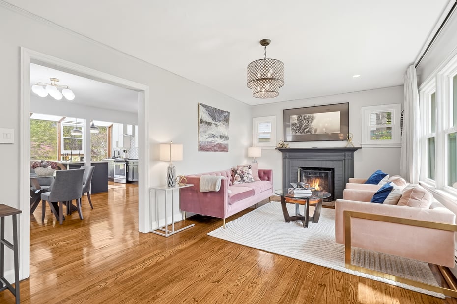 87 Lakeview Avenue Photo 6