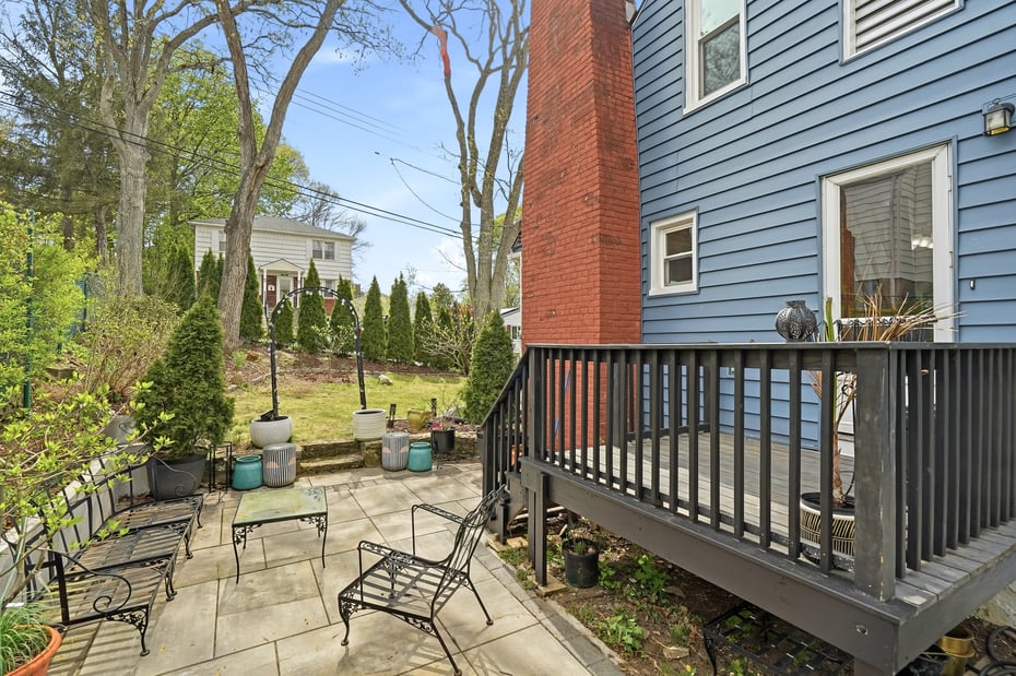 87 Lakeview Avenue Photo 26
