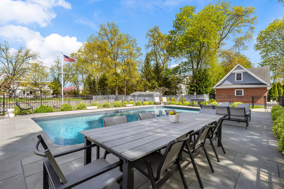 750 Rushmore Avenue Photo 42