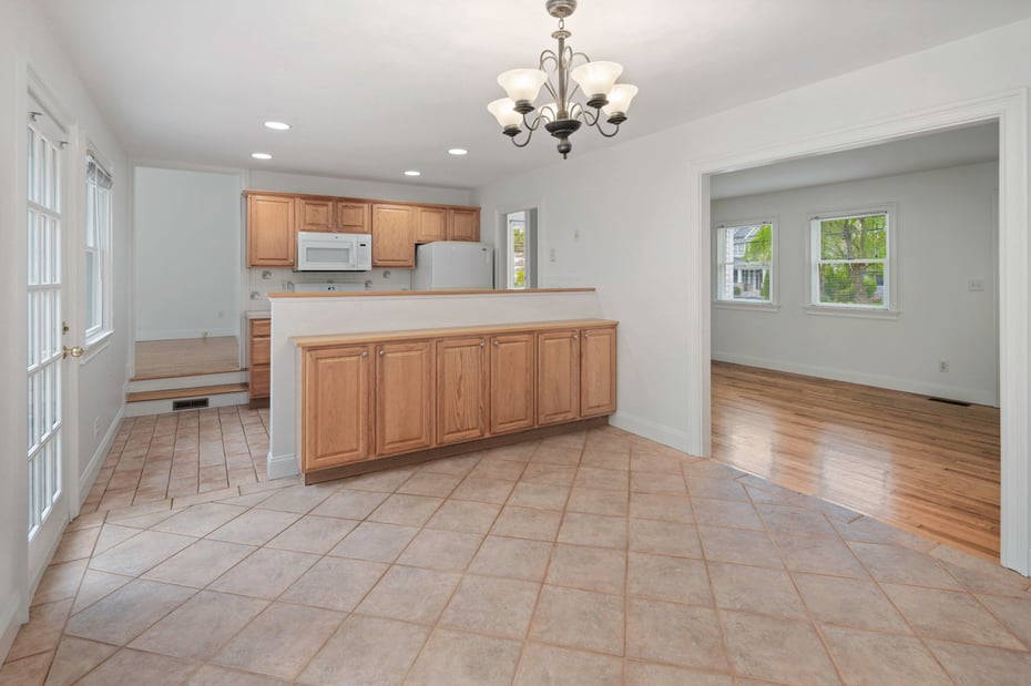 33 Circle Drive Photo 9