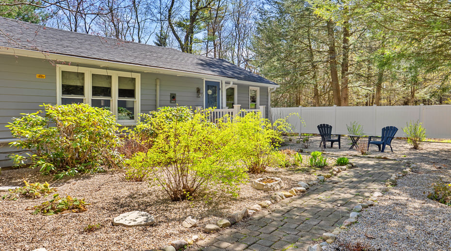 7 Lake Buel Rd Photo 3
