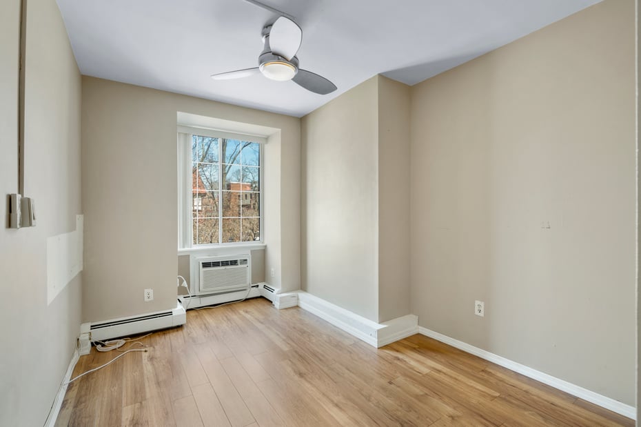 55 N Broadway  #3-14 Photo 29