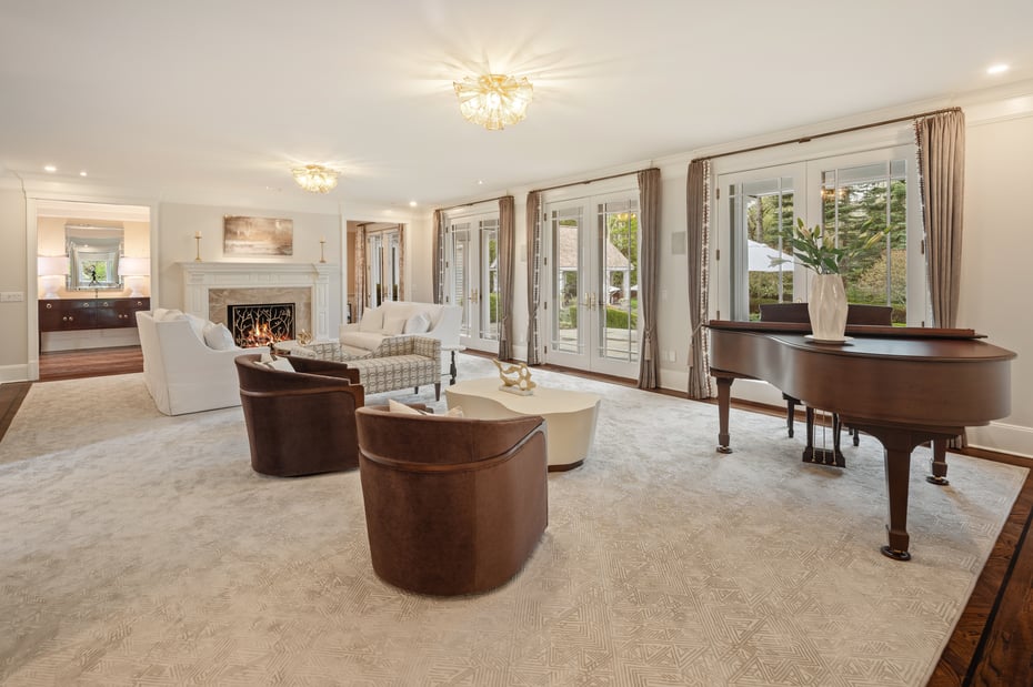 7 Spruce Meadow Court Photo 6