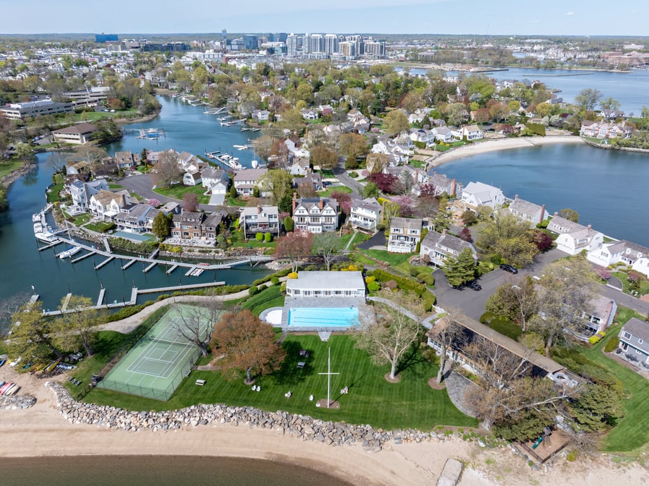 187 Dolphin Cove Quay Photo 33