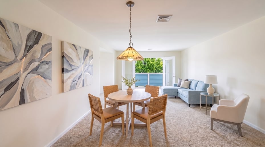 136 Deer Hill Avenue  #308 Photo 3