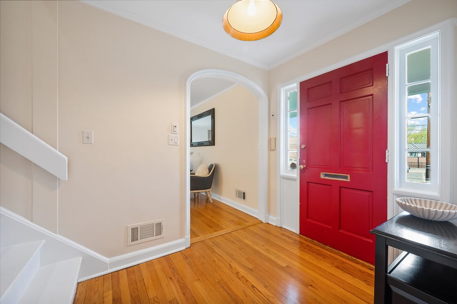 52 Midland Avenue Photo 7
