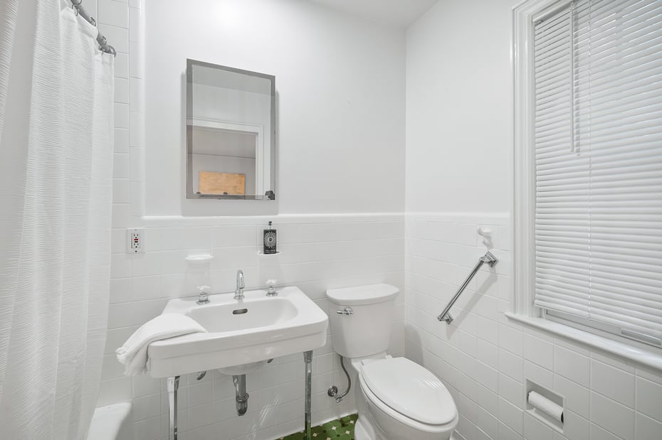 52 Midland Avenue Photo 24