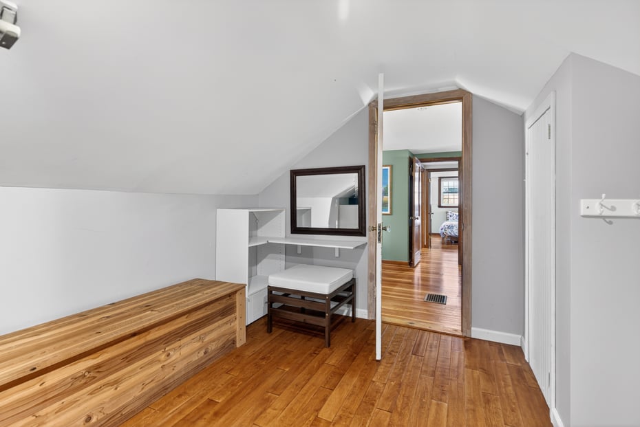 203 Burroughs Road Photo 16