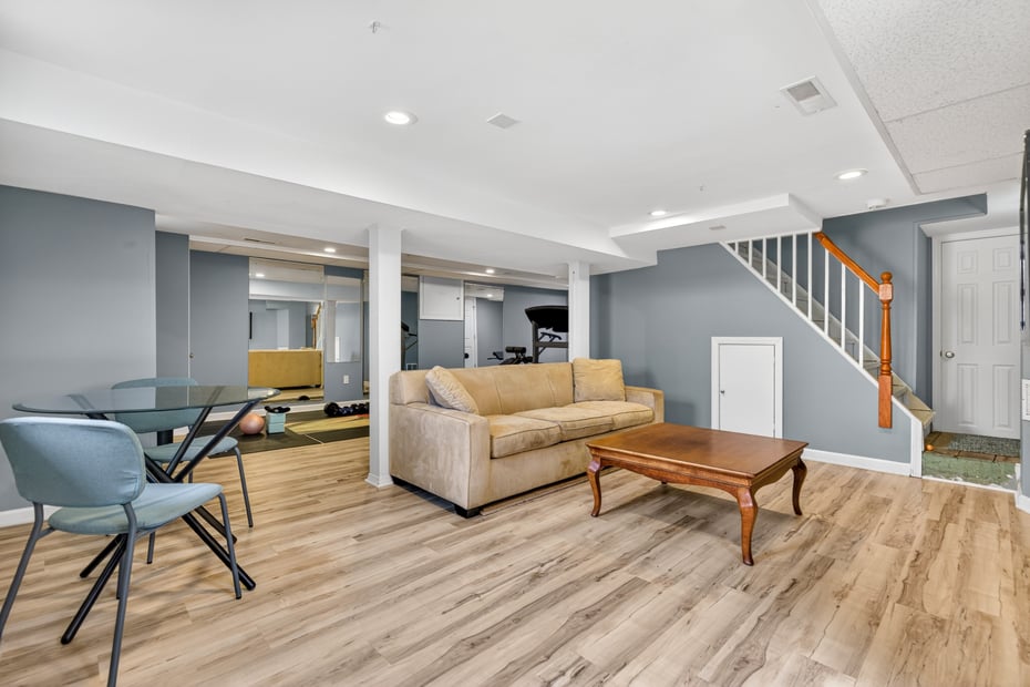 203 Burroughs Road Photo 17