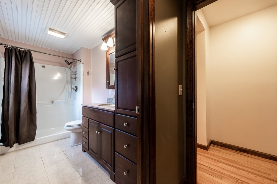 131 Hemlock Drive Photo 23