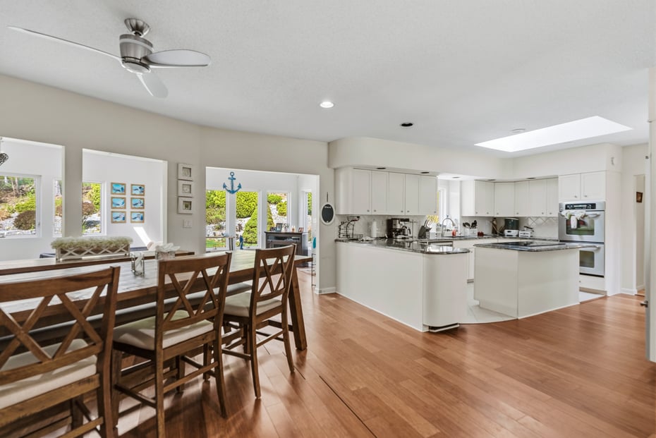 146 Lantern Park Lane South Photo 13