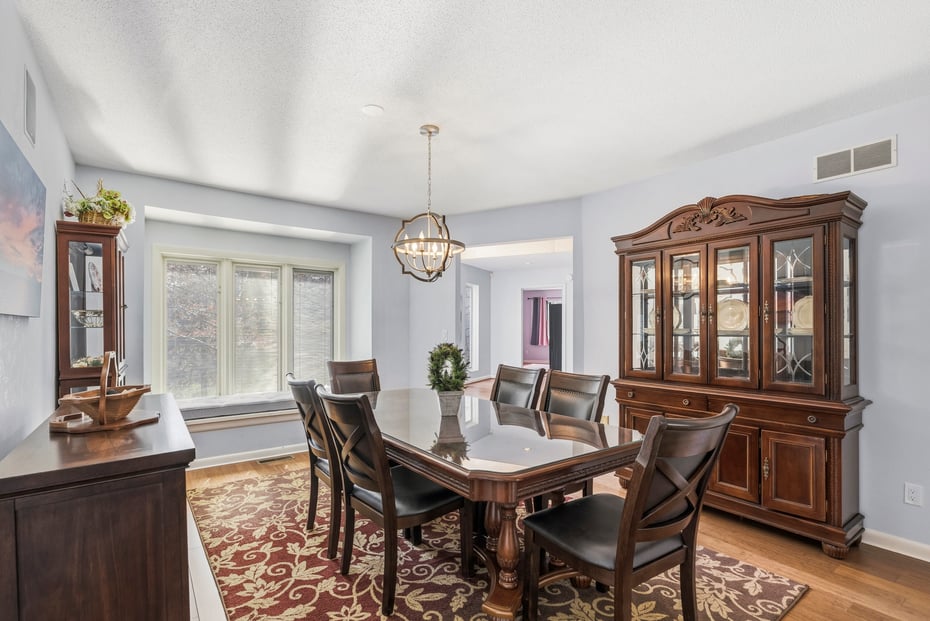 146 Lantern Park Lane South Photo 15