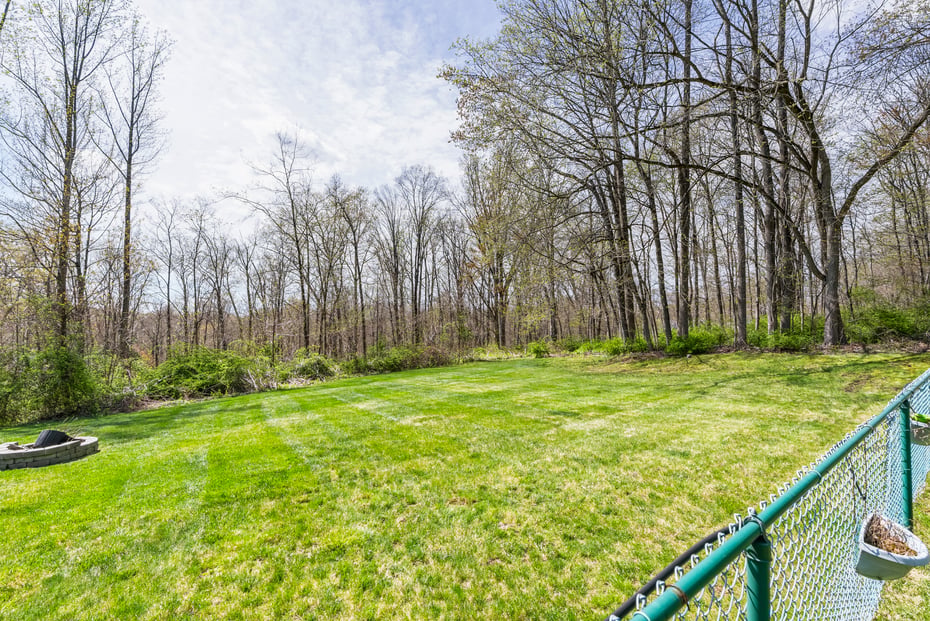 146 Lantern Park Lane South Photo 33