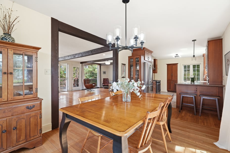45 Chestnut Street Photo 14